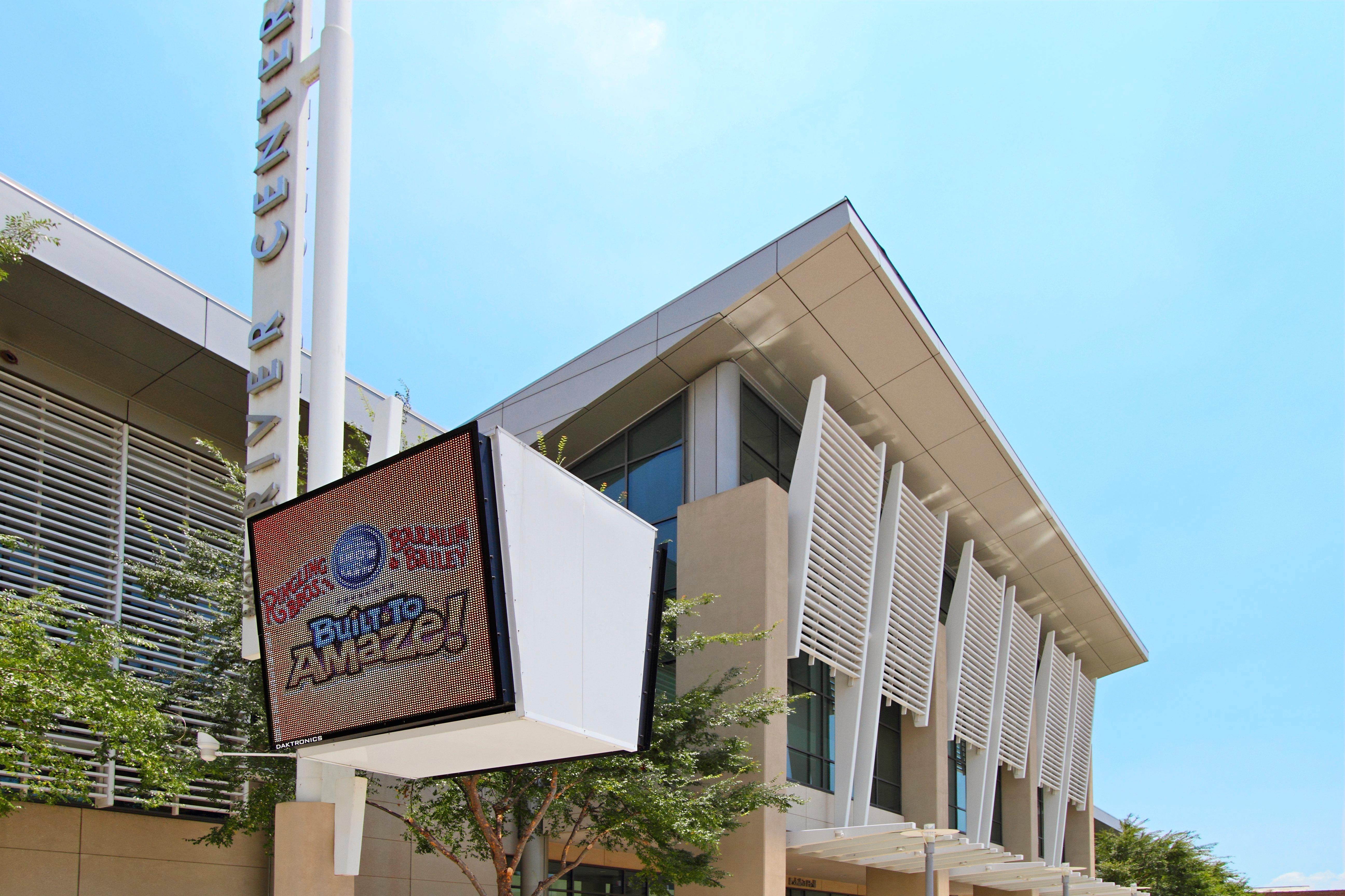 Holiday Inn Express Baton Rouge Downtown, An Ihg Hotel Exterior photo